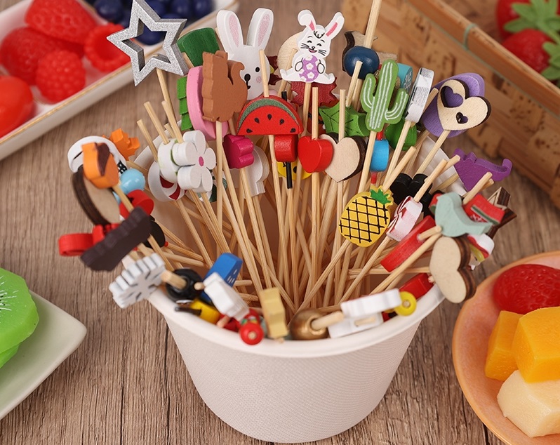 Decorative sticks for children's parties